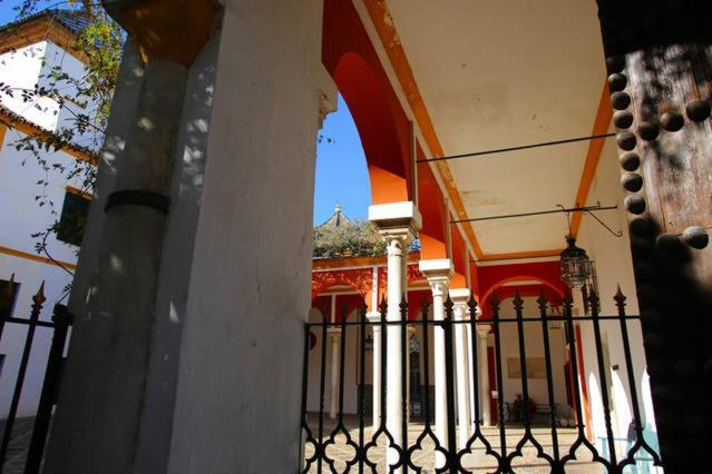 San Esteban Bajo Seville Exterior photo